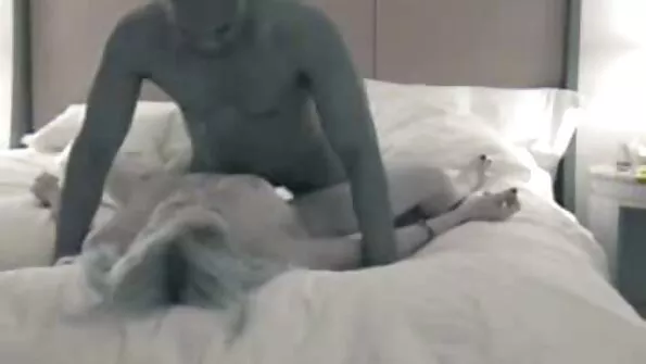 Nad libisesid uhke õde - tal oli valus ja ta oigas 4K.