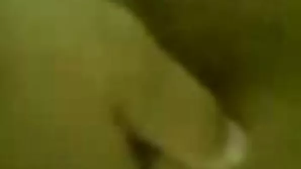 tahan oma naise seeliku alla piiluda, kui ta emaga telefonis proovib.