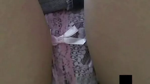 Oli reisil ja keppis mustanahalist šokolaaditahvli jaoks.
