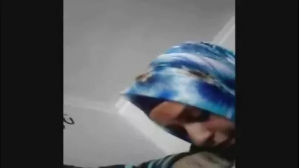 Ma võrgutasin oma sõbra poiss-sõbra ja lasin tal enda sees möllata.