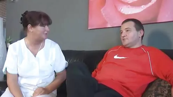 Valmistas blondiini raha eest seksiks ja lõpetas aluspükstes.
