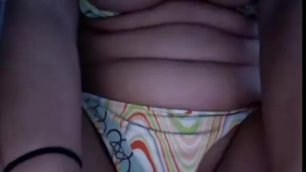 Jaapani tudeng kinnastega rusikat löömas. Pussy Extender, kuradi masin.